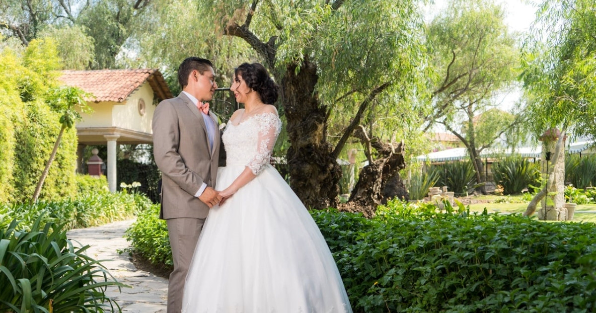 Cristo e a Igreja, Exemplo do Casal – Referências Cruzadas