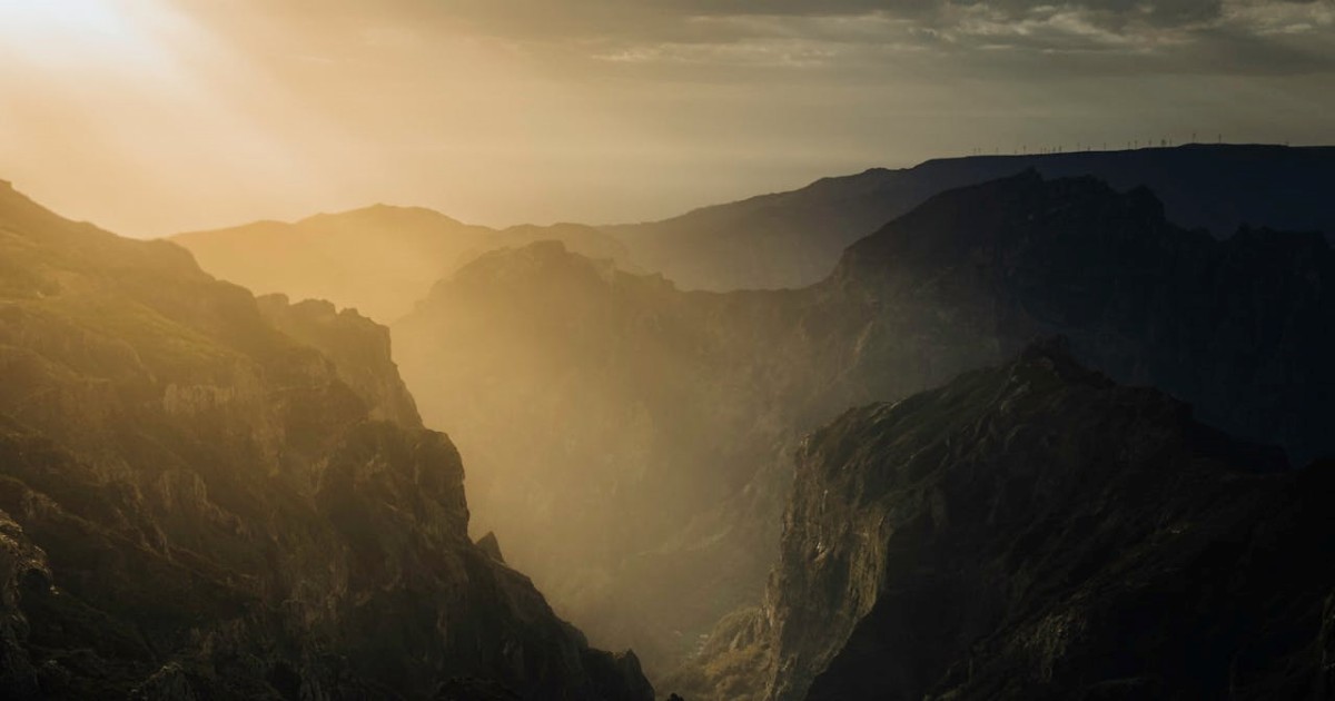 Tecnologia IA e Teologia: Democratizando a Educação Teológica