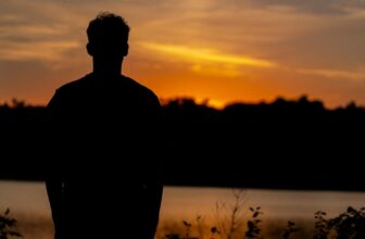 Quem há Semelhante ao Senhor